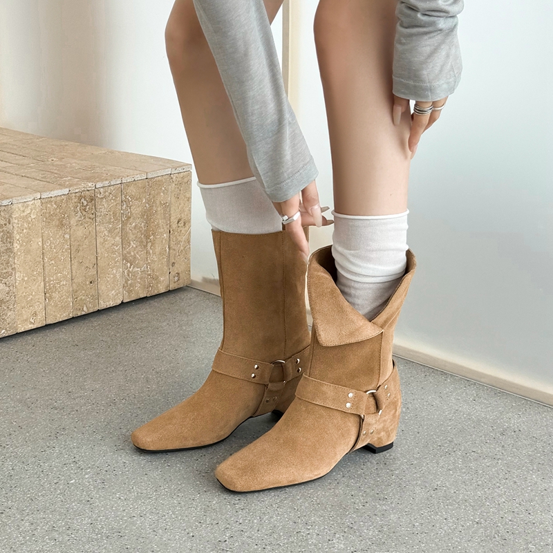 Botas Femininas de Camurça Est - Street Fashion Look avaliação e preço